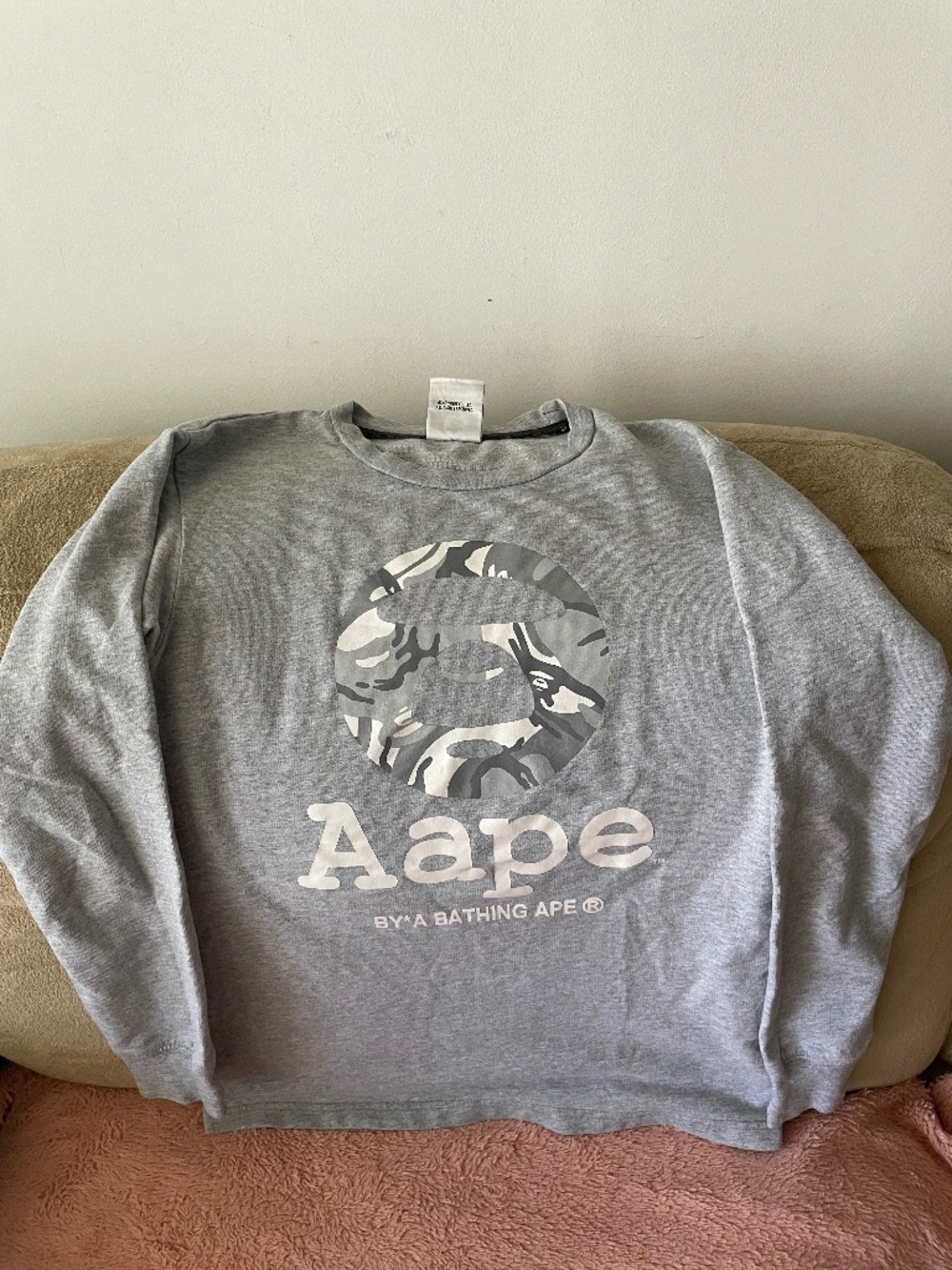 AAPE  T - shirt , long sleeve. Size XS